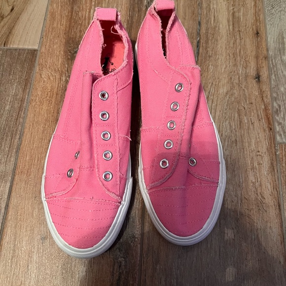 Corkys Shoes Corkys Shoes Poshmark